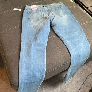 Old navy mid rise size 6 reg